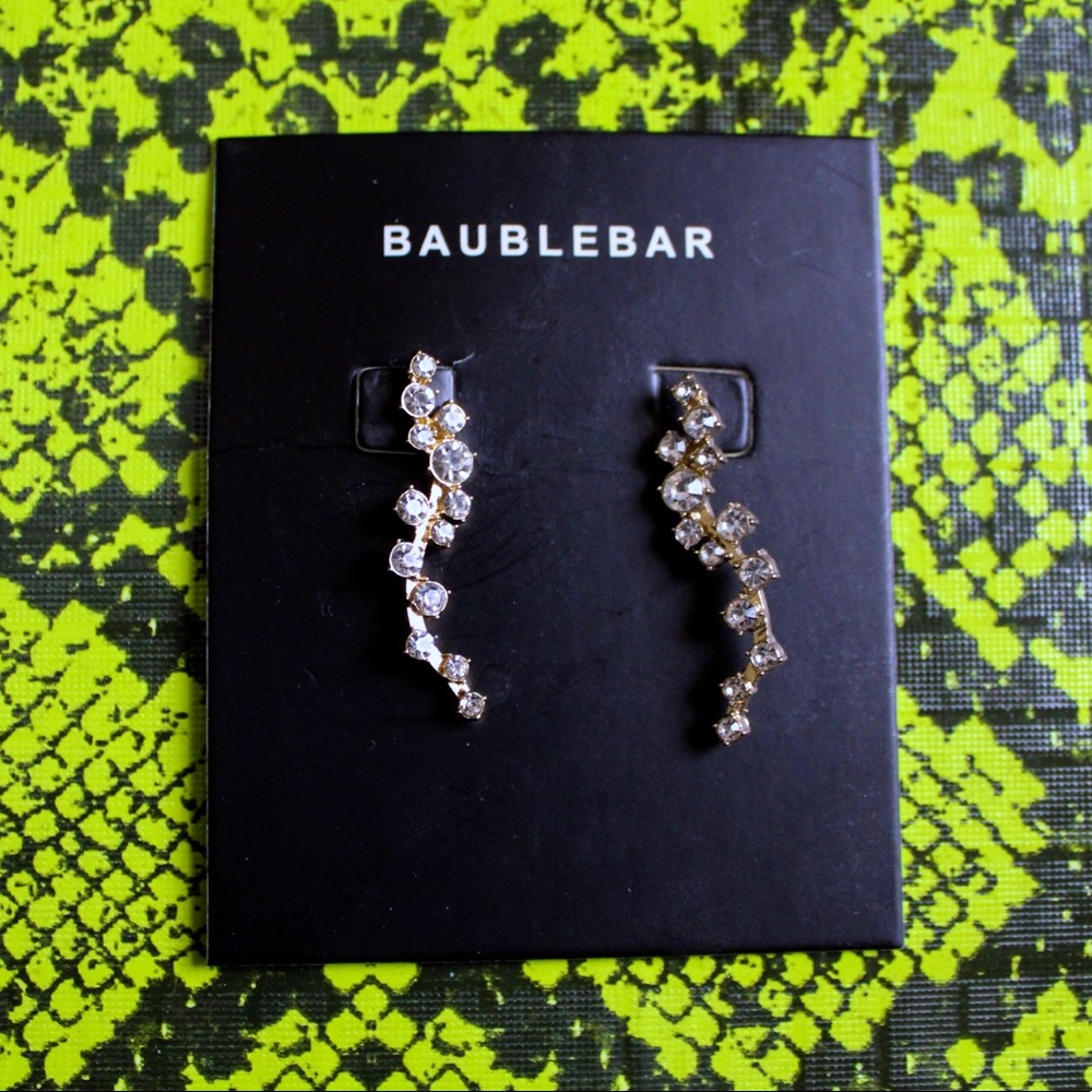 ✨ BaubleBar Rhinestone Ear Crawlers